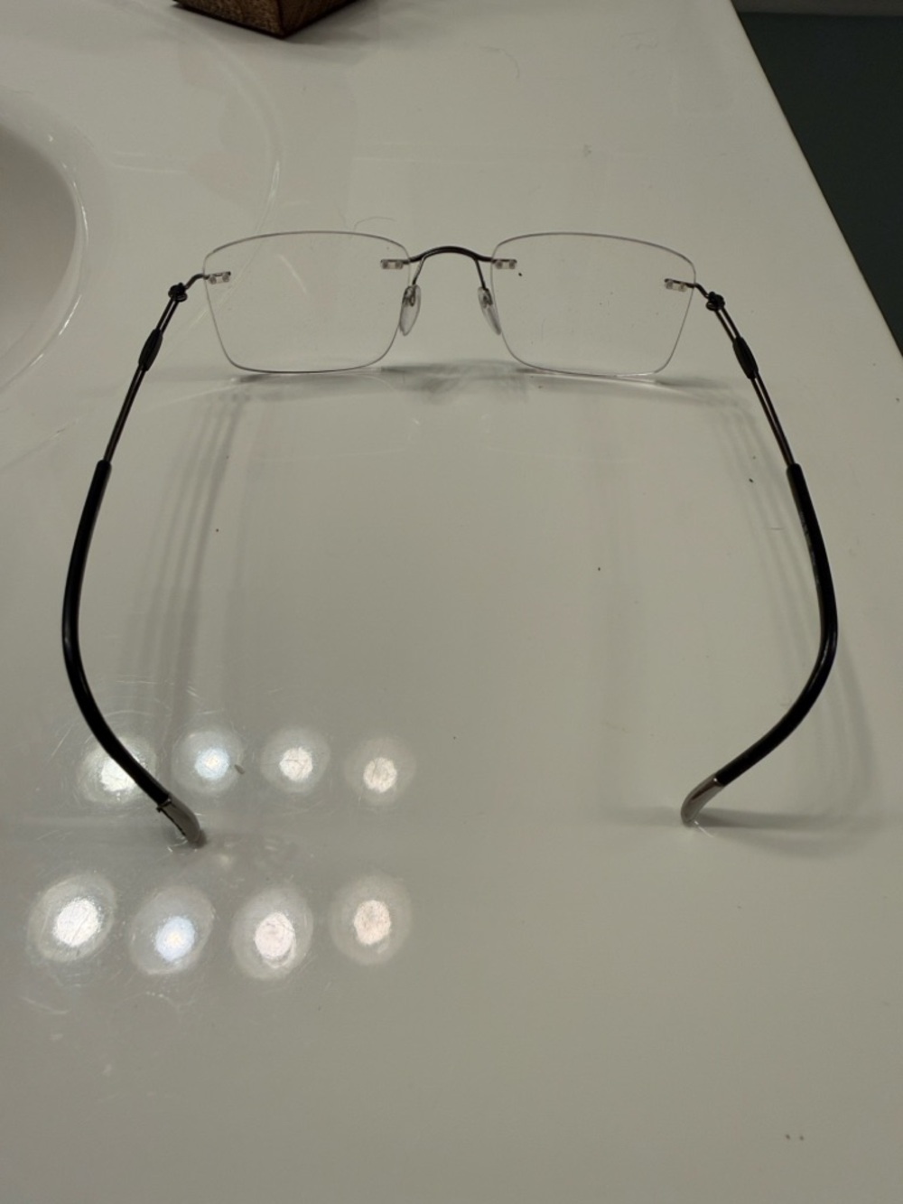 Silhouette Rimless Glasses with Silver Frames - Picture 4 of 5